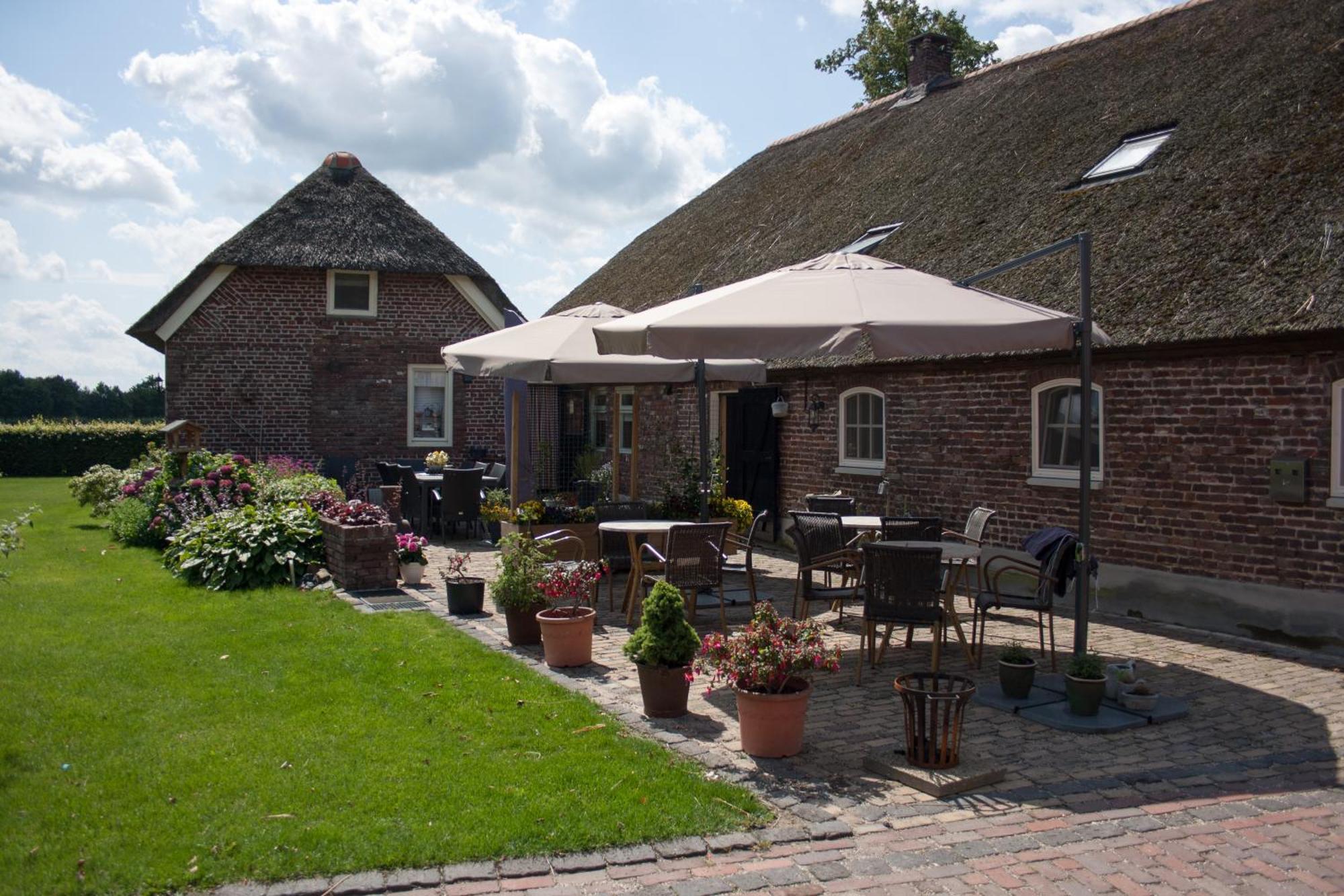 De Martiene Plats - Bed & Breakfast Merselo Экстерьер фото